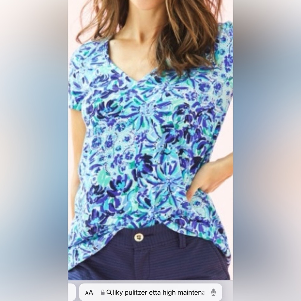 Lilly Pulitzer Iris Blue High Maintensnce V-Neck Etta Tee Large